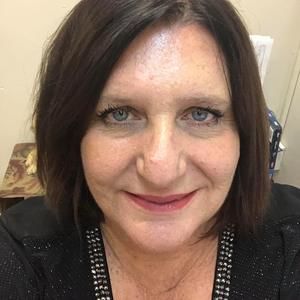 Meet your Posher, Linda